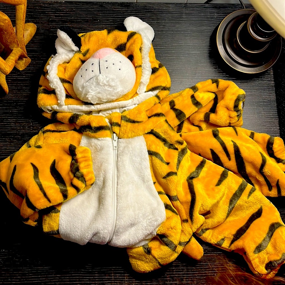 Tiger costume!